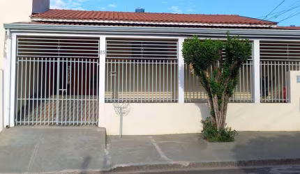 LINDA CASA À VENDA NO BAIRRO JARDIM CRISTINA - CAMPINAS - SP