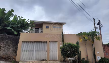 EXCELENTE CASA À VENDA NA VILA MANOEL FERREIRA EM CAMPINAS-SP.