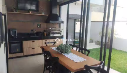 Casa com 3 dormitórios à venda, 138 m² por R$ 1.375.000,00 - Condomínio Residencial Floresta - São José dos Campos/SP