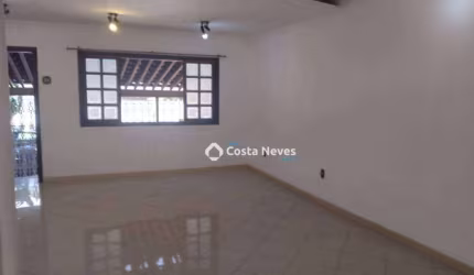 Casa com 3 dormitórios à venda, 200 m² por R$ 750.000,00 - Jardim Oswaldo Cruz - São José dos Campos/SP