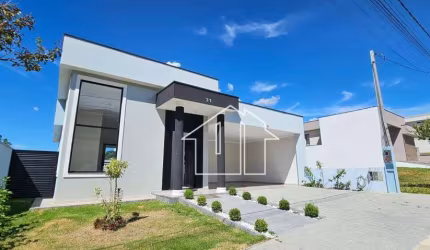 Casa com 3 dormitórios à venda, 140 m² por R$ 880.000,00 - Condomínio Terras do Vale - Caçapava/SP