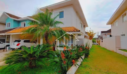 Casa com 4 dormitórios à venda, 235 m² por R$ 2.000.000,00 - Urbanova - São José dos Campos/SP