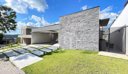 Casa com 3 dormitórios à venda, 230 m² por R$ 2.200.000,00 - Urbanova - São José dos Campos/SP
