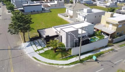 Casa com 3 dormitórios à venda, 150 m² por R$ 1.350.000,00 - Condomínio Terras do Vale - Caçapava/SP