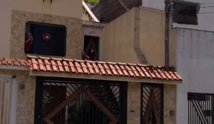 Casa para Venda em São Paulo, Vila Dom Pedro II, 3 dormitórios, 1 suíte, 4 banheiros, 2 vagas