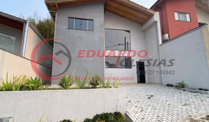 Casa em Condomínio para Venda em Mairiporã, Águas de São Pedro, 2 dormitórios, 1 suíte, 2 banheiros, 2 vagas