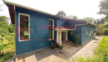 Casa em Condomínio para Venda em Mairiporã, Jardim Cinco Lagos De Santa Maria, 3 dormitórios, 1 suíte, 2 banheiros, 4 vagas