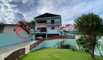 Casas Financiáveis para Venda em Mairiporã, Chácara Arantes, 5 dormitórios, 4 suítes, 3 banheiros, 4 vagas