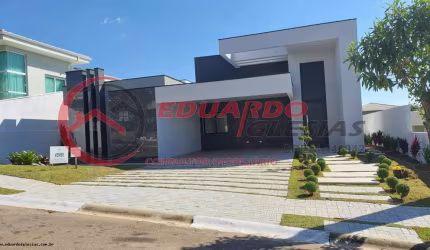 Casa em Condomínio para Venda em Atibaia, Condomínio Shambala Iii, 3 dormitórios, 3 suítes, 4 banheiros, 2 vagas