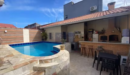 Casa com 3 quartos à venda na Praia dos Sonhos, Itanhaém  por R$ 650.000