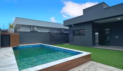 Imperdível oportunidade! Casa à venda em Itanhaém-SP, bairro Cibratel: 3 quartos, 1 suíte, 2 banheiros, 3 vagas, 146m² - Confira!