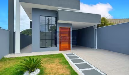 Casa à venda em Mongaguá-SP, bairro Santa Eugênia: 3 quartos, 1 suíte, 1 sala, 3 banheiros, 2 vagas, 124,88m². Confira!