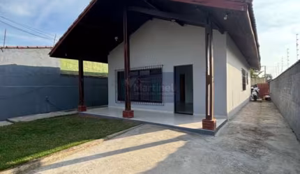 Casa com 3 quartos à venda no Nova Itanhaém, Itanhaém  por R$ 339.000