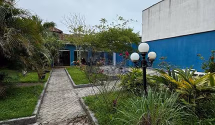 Casa com 14 quartos à venda no Cibratel II, Itanhaém  por R$ 750.000