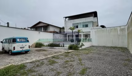 Casa com 7 quartos à venda no Cibratel II, Itanhaém  por R$ 1.250.000