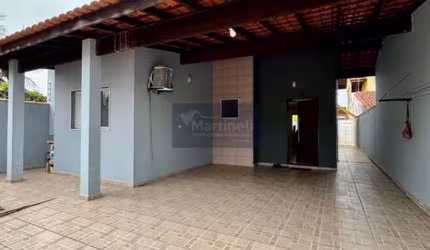 Casa com 3 quartos à venda no Balneário Tupy, Itanhaém  por R$ 480.000