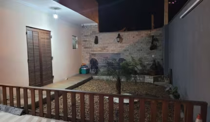 Espetacular Casa de 3 Quartos à Venda em Itanhaém-SP, Bairro Bopiranga: 3 Suítes, 1 Sala, 4 Banheiros, 4 Vagas, 200m² Área.