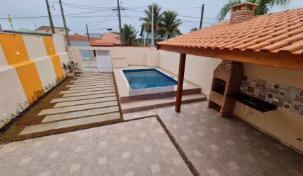 Casa com 2 quartos à venda no Palmeiras II, Itanhaém  por R$ 430.000
