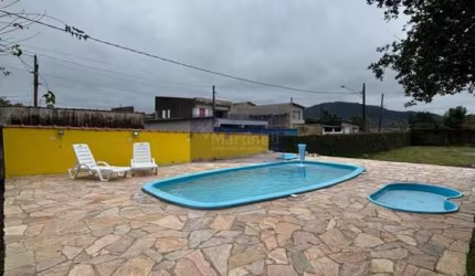Chácara / sítio com 3 quartos à venda no Balneário Itaguaí, Mongaguá  por R$ 550.000
