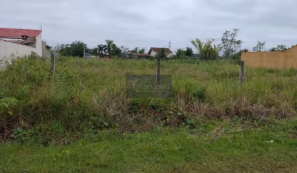 Terreno à venda no Jardim Regina, Itanhaém  por R$ 900.000