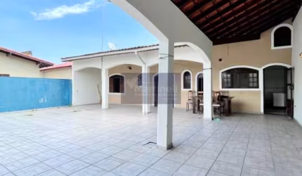 Casa com 1 quarto à venda no Jardim Grandesp, Itanhaém , 360 m2 por R$ 320.000
