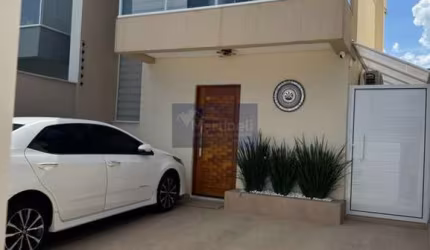 Casa em condomínio fechado com 2 quartos à venda no Nova Itanhaém, Itanhaém  por R$ 820.000