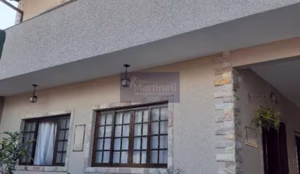 Imóvel de luxo no coração de Centro-SP: Casa com 5 quartos, 4 suítes, 4 vagas de garagem e 377m² de área.