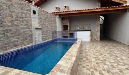 Casa com 2 quartos para alugar no Suarão, Itanhaém , 75 m2 por R$ 2.000