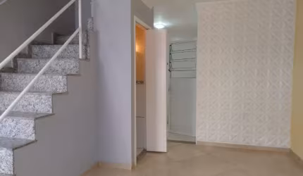 Sobrado barato e pronto para morar!