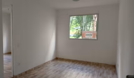 Apartamento Barato na Rua Agrimensor Sugaya