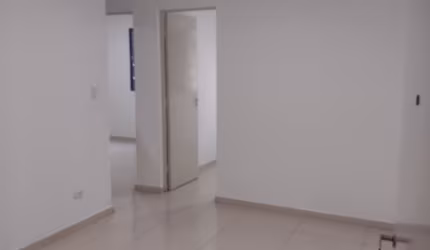 Apartamento Reformado Andar Térreo.