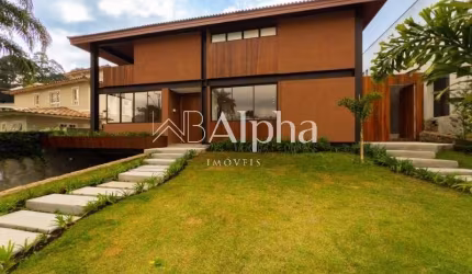 Casa nova à venda no Residencial Alphaville 0 em Barueri - SP