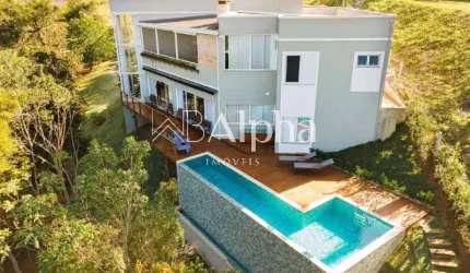 Casa à venda no Condomínio Park Mantiqueira em São João da Boa Vista - SP.