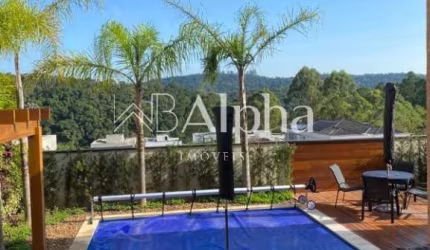 Casa térrea à venda no Condomínio Itahyê - Santana de Parnaíba - SP
