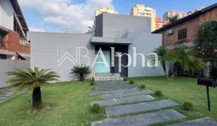 Casa a venda no Residencial Alphaville 0 em Barueri - SP