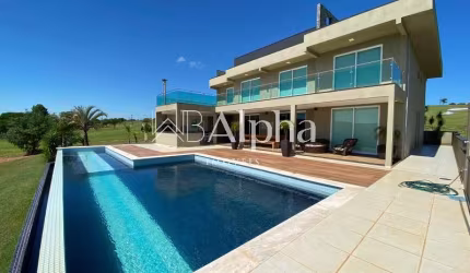 Casa a venda no Condomínio Riviera de Santa Cristina XIII em Paranapanema - SP