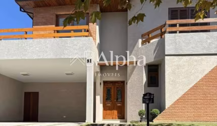 Casa a venda no Condomínio Morada dos Pinheiros em Aldeia da Serra - SP