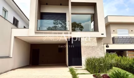 Casa a venda no Condomínio New Ville em Santana de Parnaíba - SP