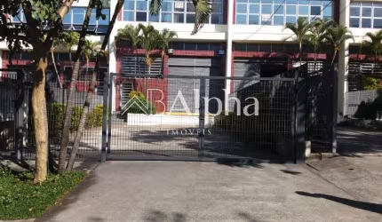 Galpão comercial para locação em Alphaville - SP