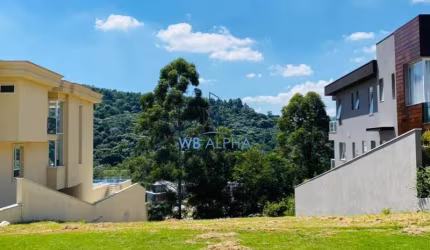 Terreno à venda no Condomínio Tamboré 11 em Santana de Parnaíba -SP