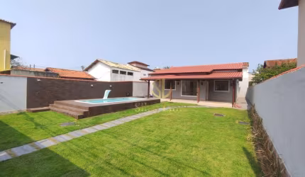Casa com 3 dormitórios à venda, 140 m² por R$ 690.000 - Jardim Campomar - Rio das Ostras/RJ
