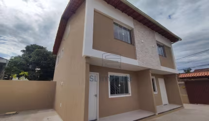 Casa com 2 dormitórios à venda, 70 m² por R$ 320.000 - Ouro Verde - Rio das Ostras/RJ
