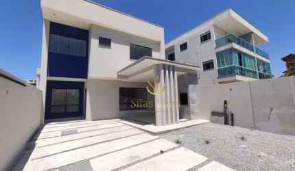 Casa com 3 dormitórios à venda, 145 m² por R$ 820.000 - Costazul - Rio das Ostras/RJ