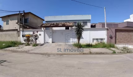 Apartamento com 2 dormitórios à venda, 55 m² por R$ 135.000,00 - Extensão Serramar - Rio das Ostras/RJ
