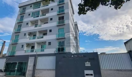 Apartamento com 2 dormitórios à venda, 86 m² por R$ 285.000 - Village Rio das Ostras - Rio das Ostras/RJ
