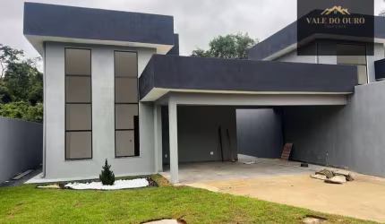 Casa com 3 dormitórios à venda, 180 m² por R$ 520.000 - Floresta Encantada - Esmeraldas/MG