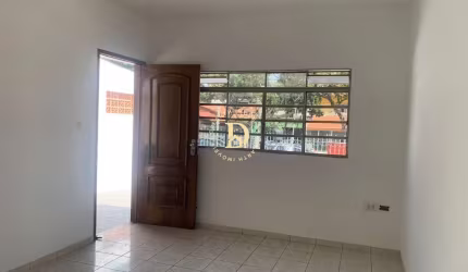 Casa Térrea - Jardim Morumbi - 2 dormitórios (1 suíte) - 90m²