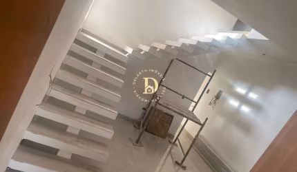 Sobrado novo - Jardim Del Rey - 3 Dormitórios (1 Suíte) - 200m²