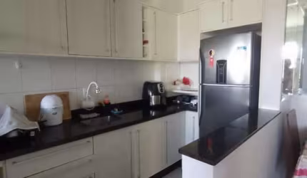 APARTAMENTO COM 2 QUARTOS PERTO DO BISTEK AV DAS TORRES  - AP1736