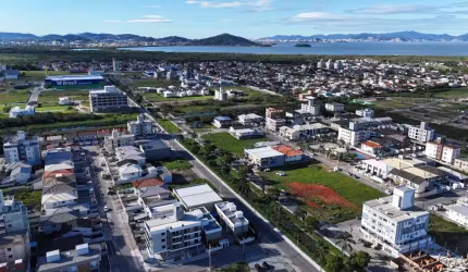 SOBRADO COM 3 QUARTOS 99M2 BEM LOCALIZADO - SO1757